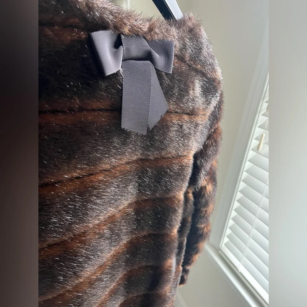 Kate Spade Rossalyn brown faux fur coat - Picture 2 of 7